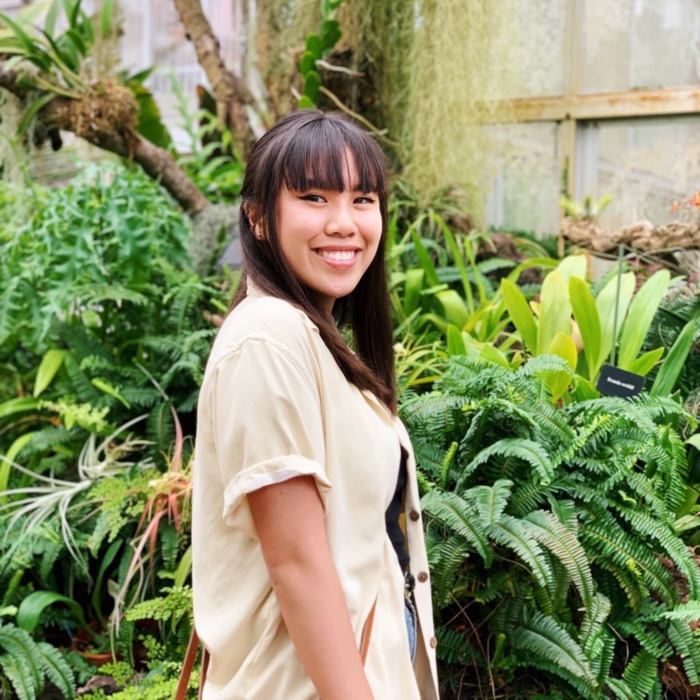 Meet your Posher, Courtney